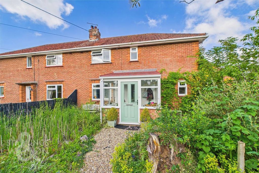 Property photo 1 of 31