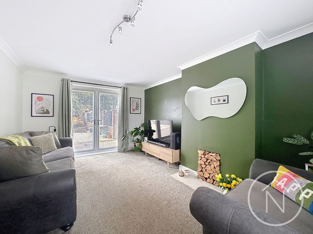 Property photo 2 of 15