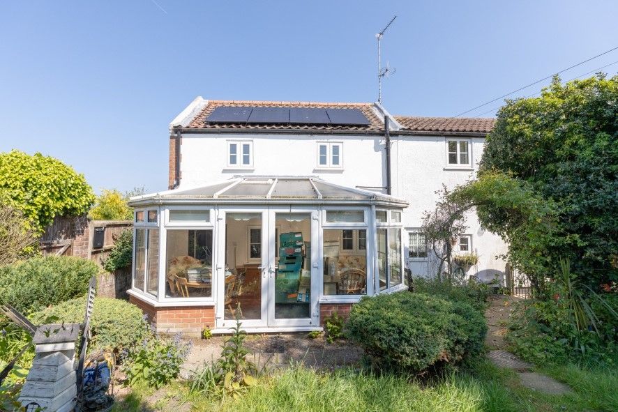 Property photo 1 of 32