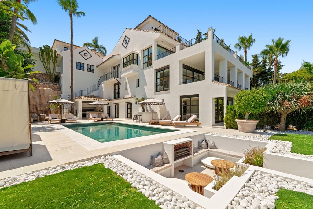 Property photo 2 of 50