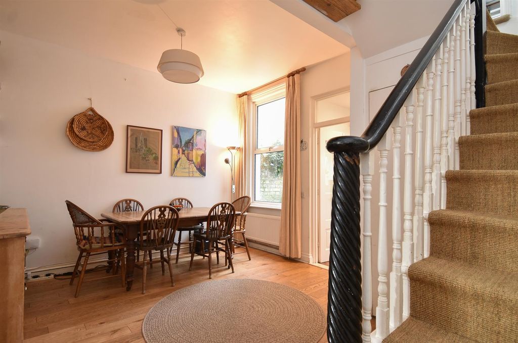 Property photo 2 of 25 Dining Room