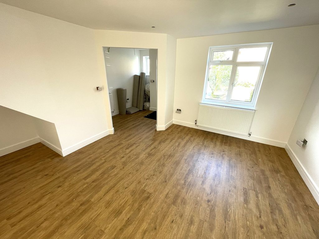 Property photo 2 of 20 Not Specified