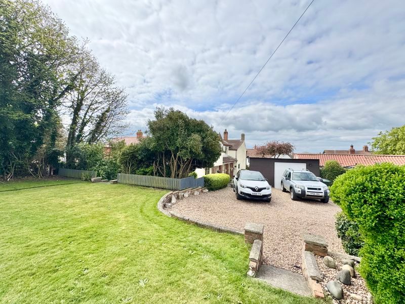 Property photo 3 of 40 Rear View