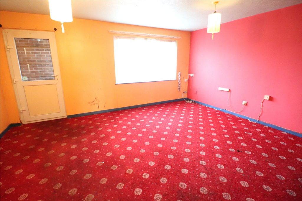 Property photo 2 of 15 Picture No. 08