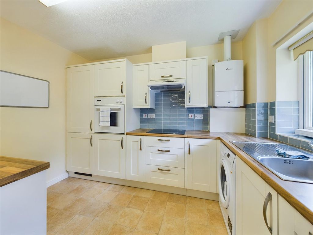 Property photo 2 of 15