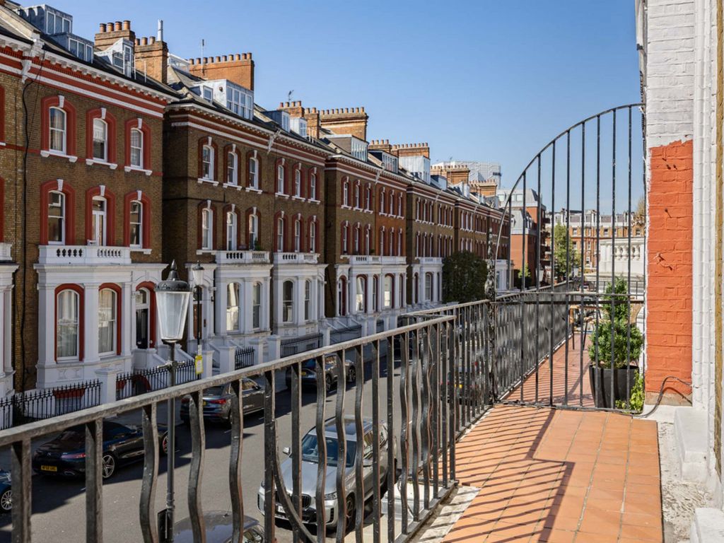 Property photo 3 of 7