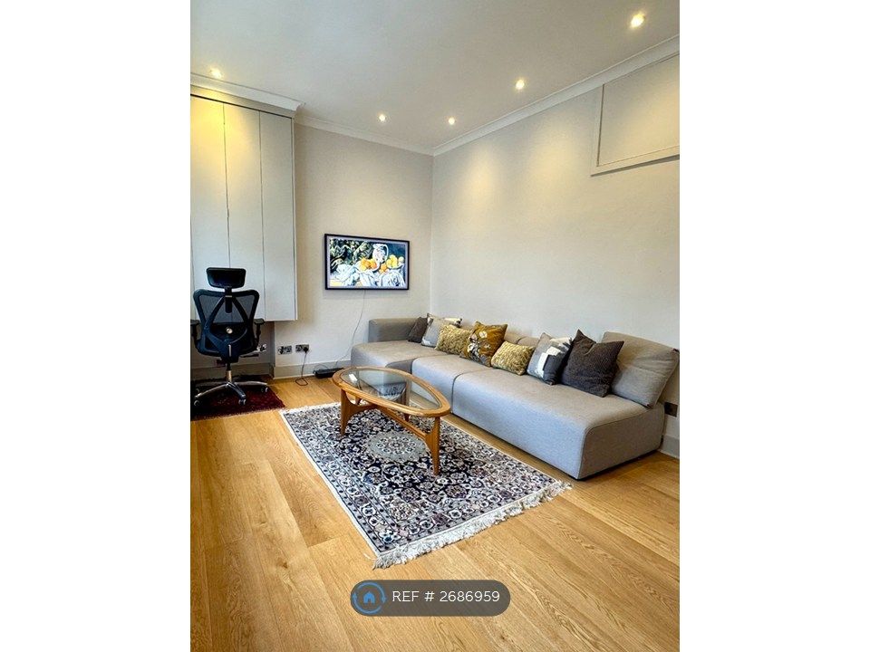 Property photo 2 of 13 Living Room