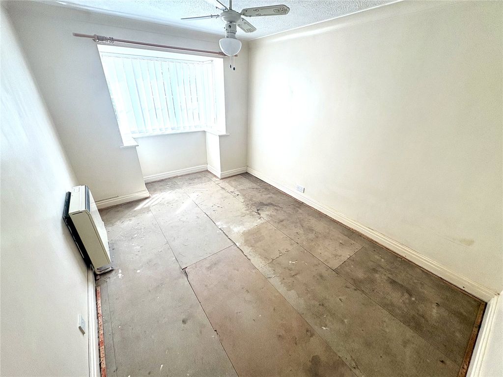 Property photo 2 of 7 Picture No. 03