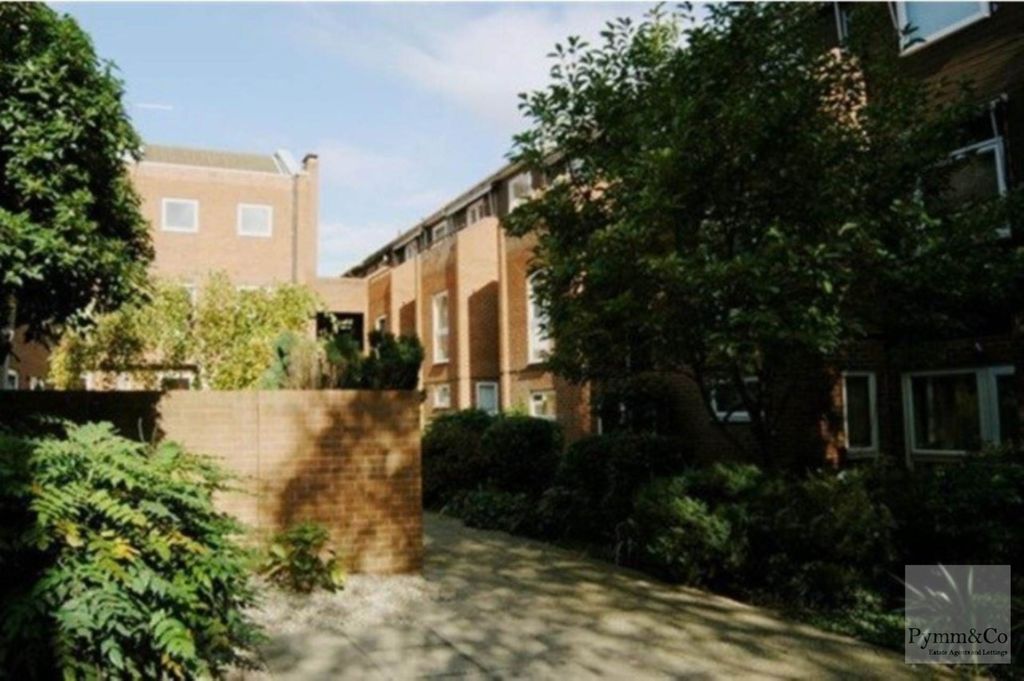 Property photo 1 of 4