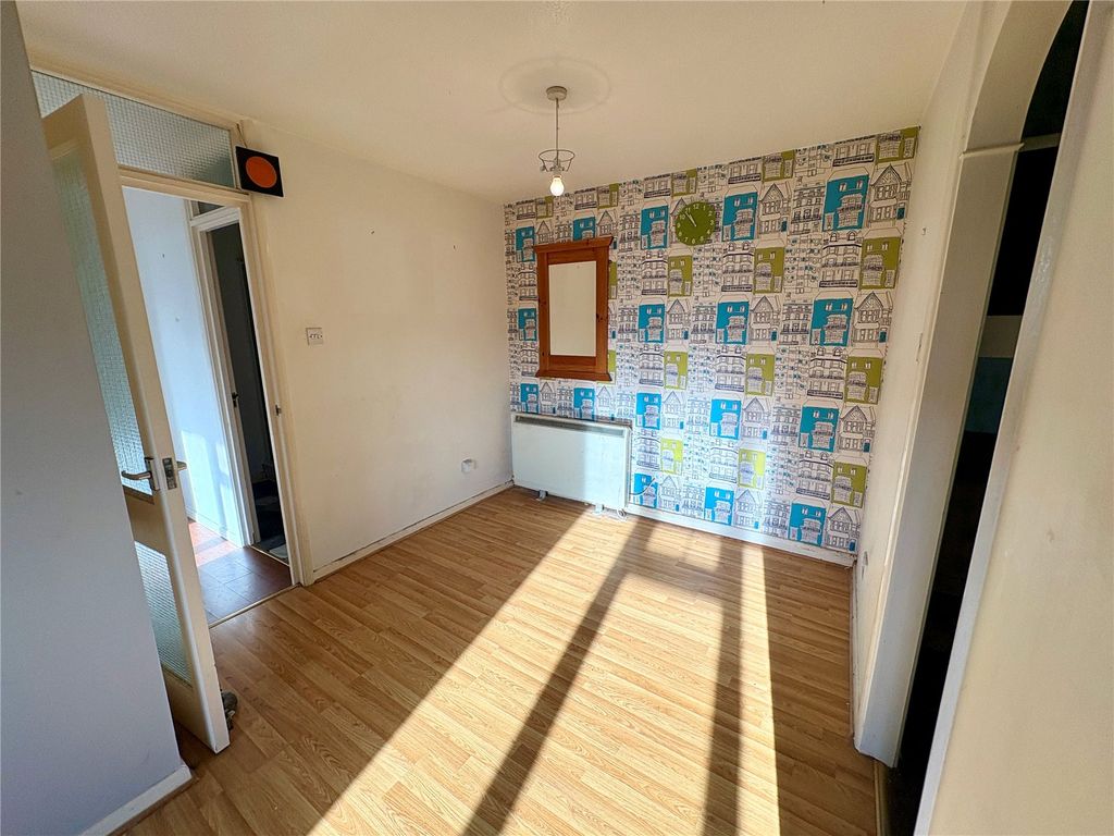 Property photo 3 of 9 Picture No. 04