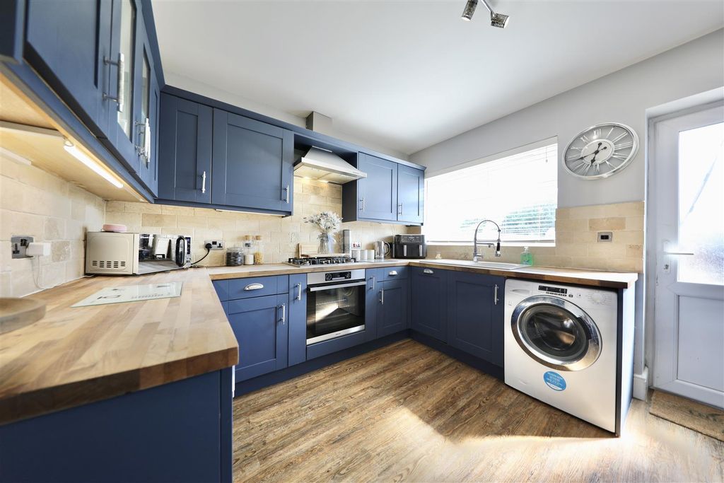 Property photo 3 of 26 0A9A2577.Jpg