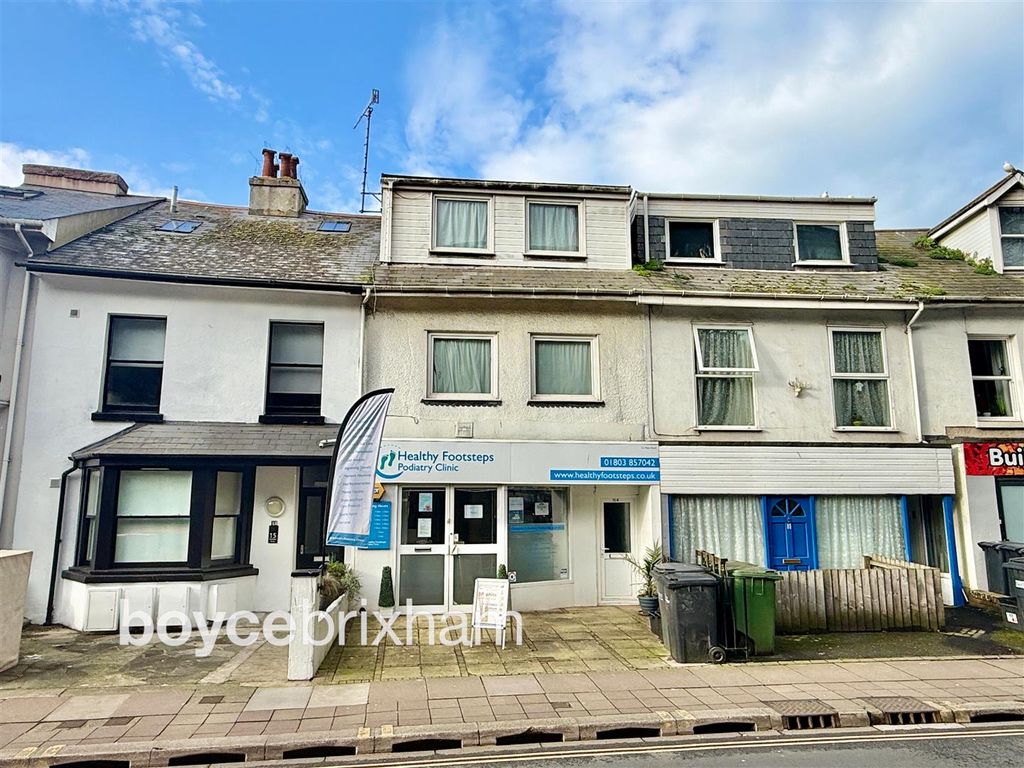 Property photo 1 of 22 Frontwm.Jpg