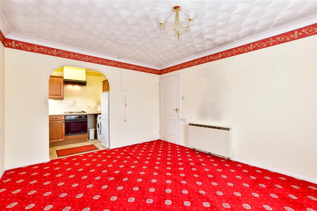 Property photo 1 of 8 Lounge/Dining Room
