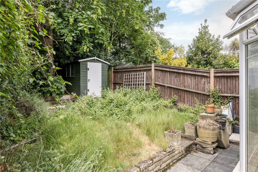 Property photo 3 of 9 Picture No. 05