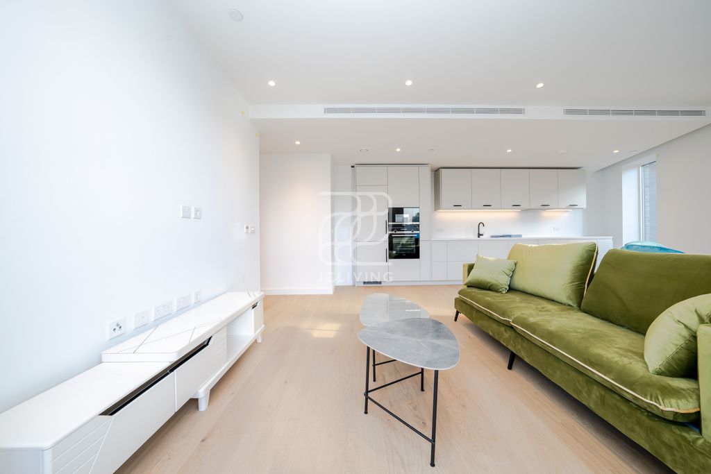 Property photo 3 of 12 Gallery