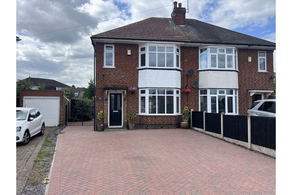 Property photo 1 of 31