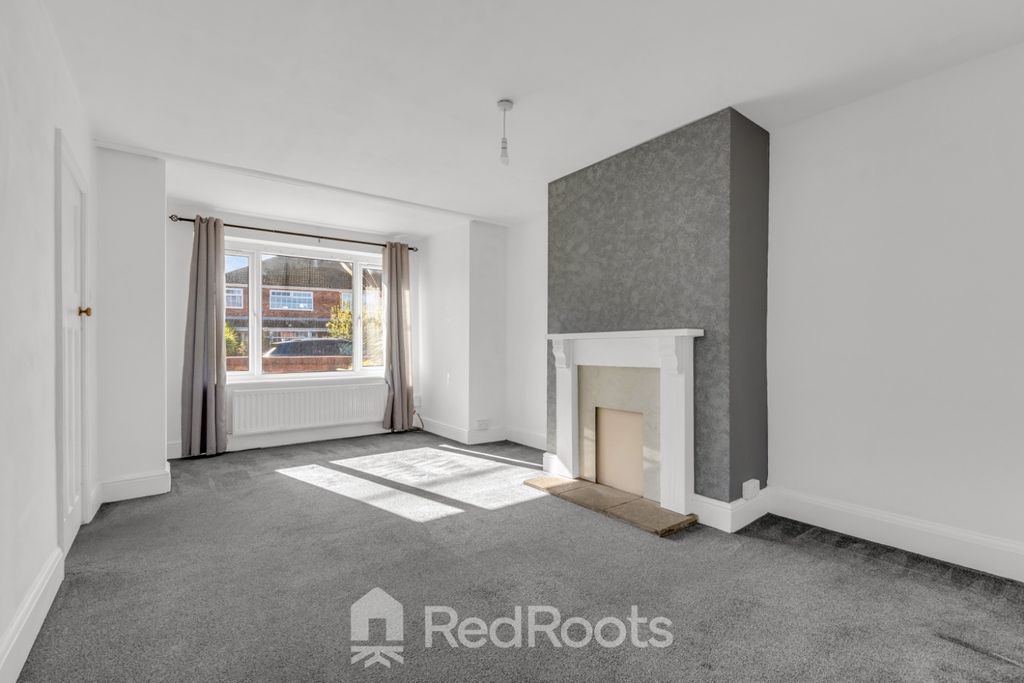Property photo 3 of 25 5004683