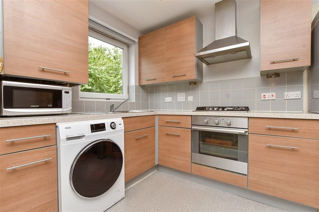 Property photo 3 of 14 Kitchen / Living Room