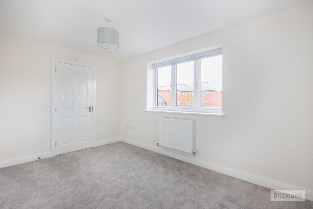 Property photo 2 of 13 Image