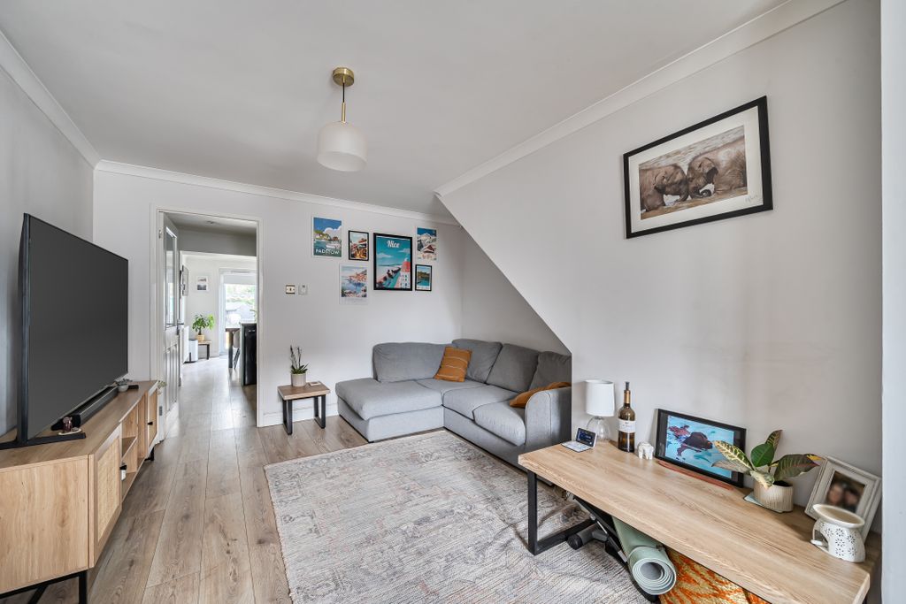 Property photo 3 of 12 14208291069B02437A80Fb