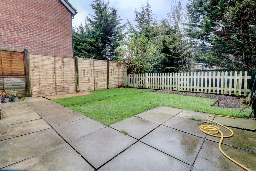 Property photo 3 of 10 Picture No. 06