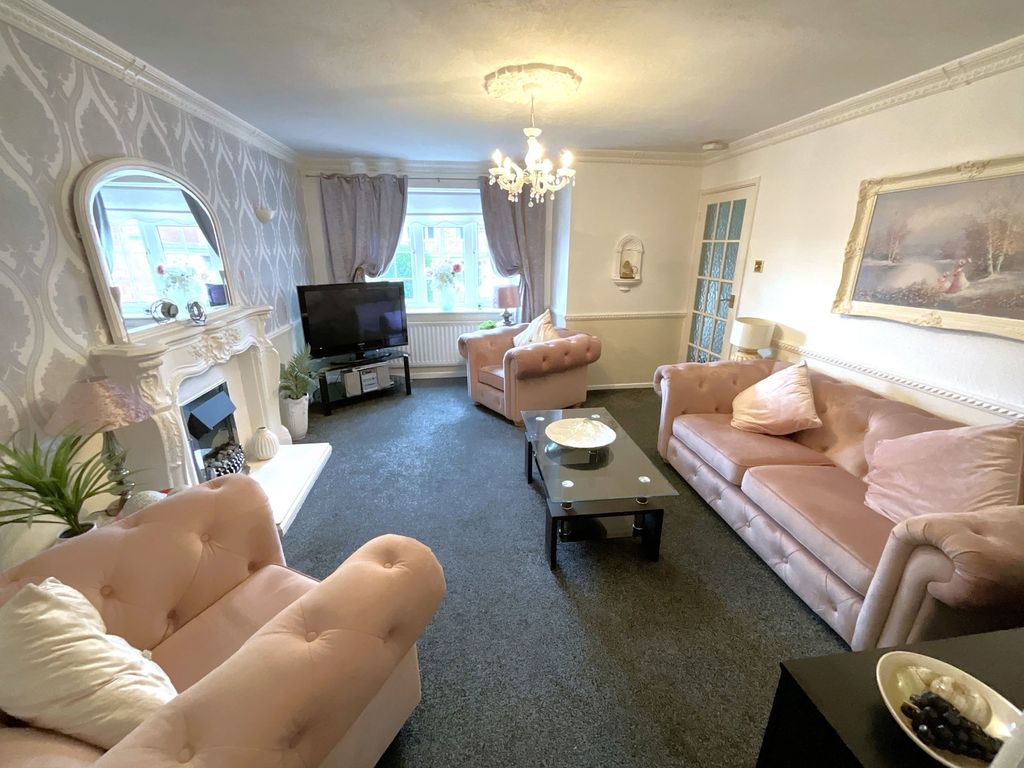 Property photo 3 of 15