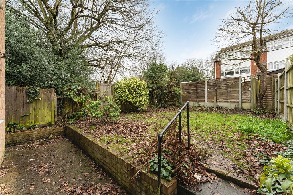 Property photo 3 of 21 3