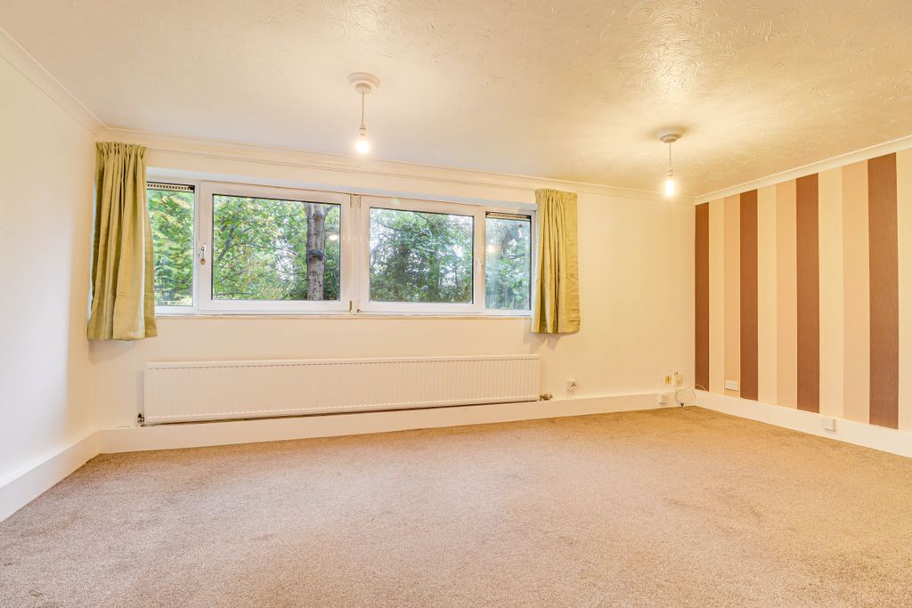 Property photo 2 of 9 Reception Room