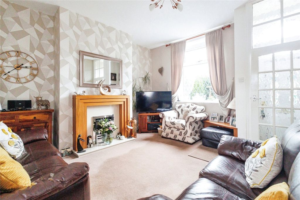 Property photo 3 of 20 Picture No. 02