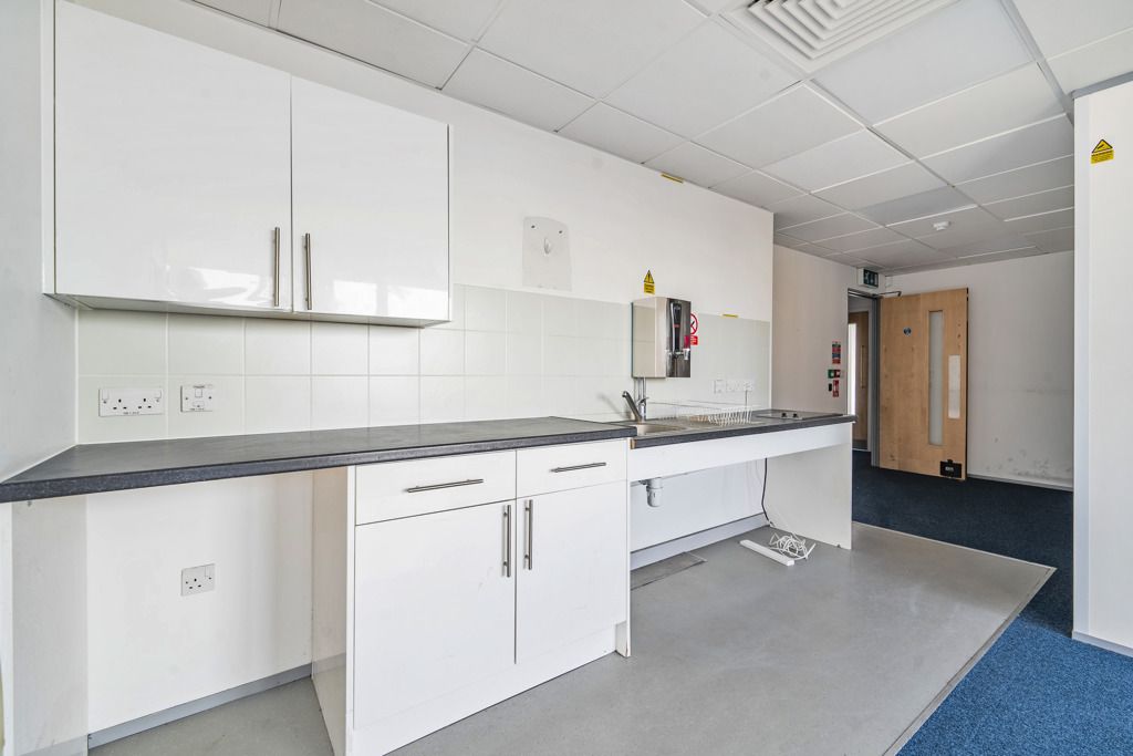 Property photo 2 of 5 Photo 6