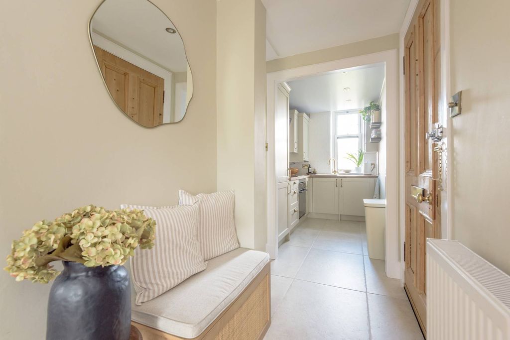 Additional image 9 of 2 bed flat for sale6d, Clifford Road, North Berwick EH39
