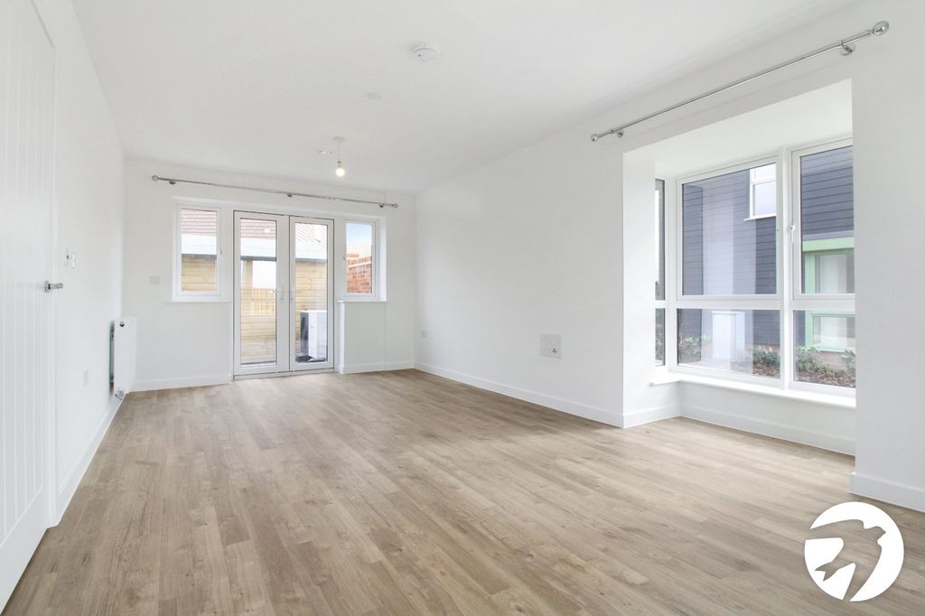 Property photo 2 of 13 Picture No. 10