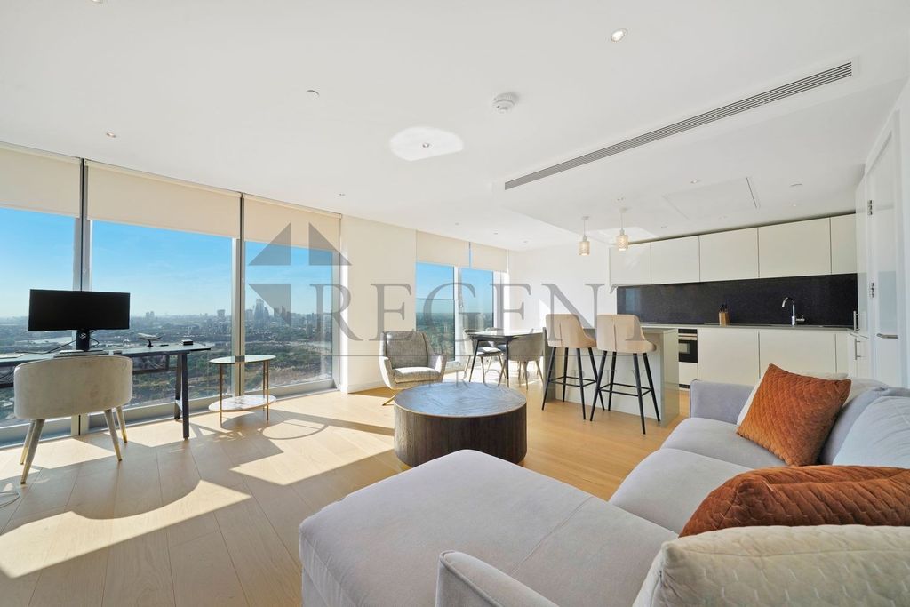 Property photo 3 of 18 Open Plan