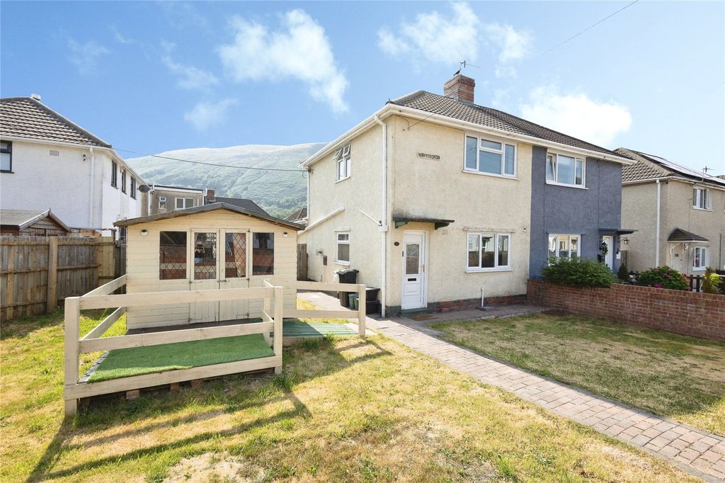 Property photo 1 of 16 Picture No. 18