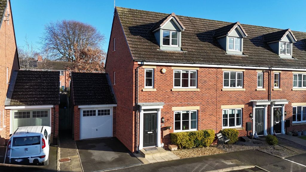 Property photo 1 of 26