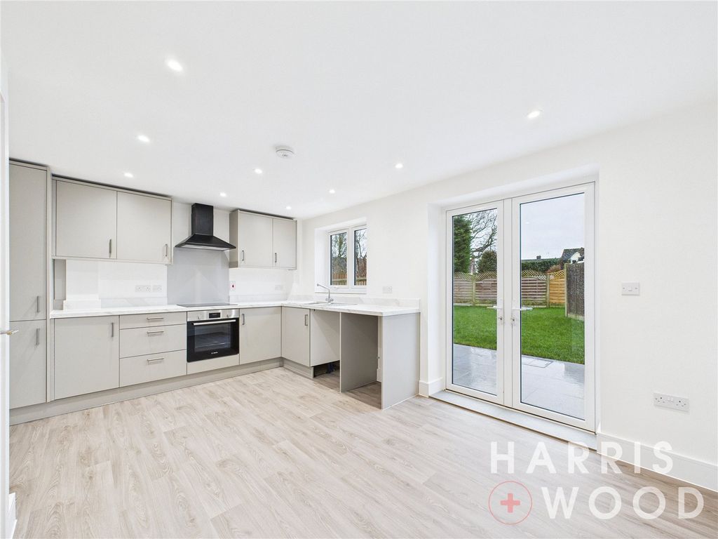 Property photo 2 of 19 Picture No. 17