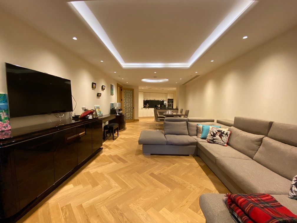Property photo 1 of 23 3 Bed 2 Bath Flat, Abell House, Westminster, Sw1P