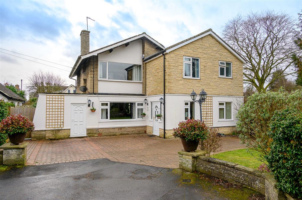 Property photo 2 of 23 External