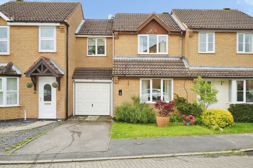 3 bed terraced house for saleChristopher Close, Ibstock LE67