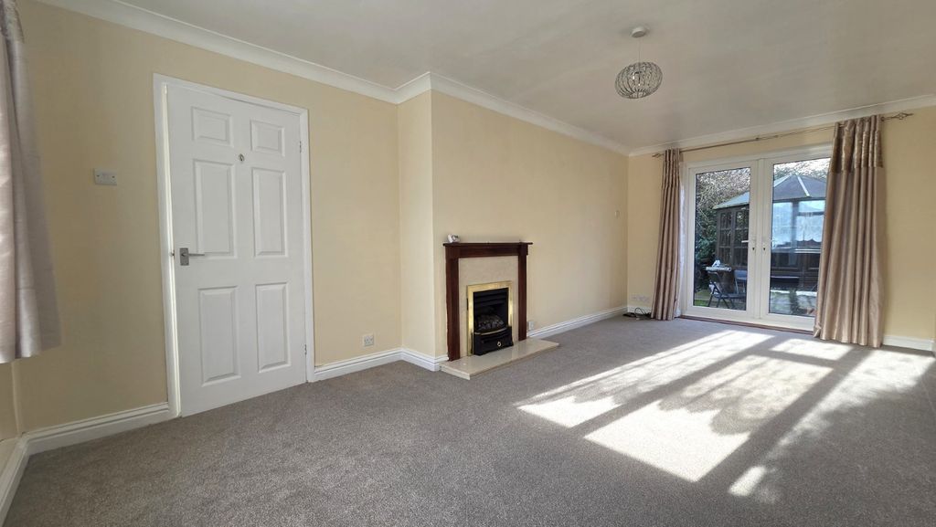 Property photo 2 of 9 Picture No. 08