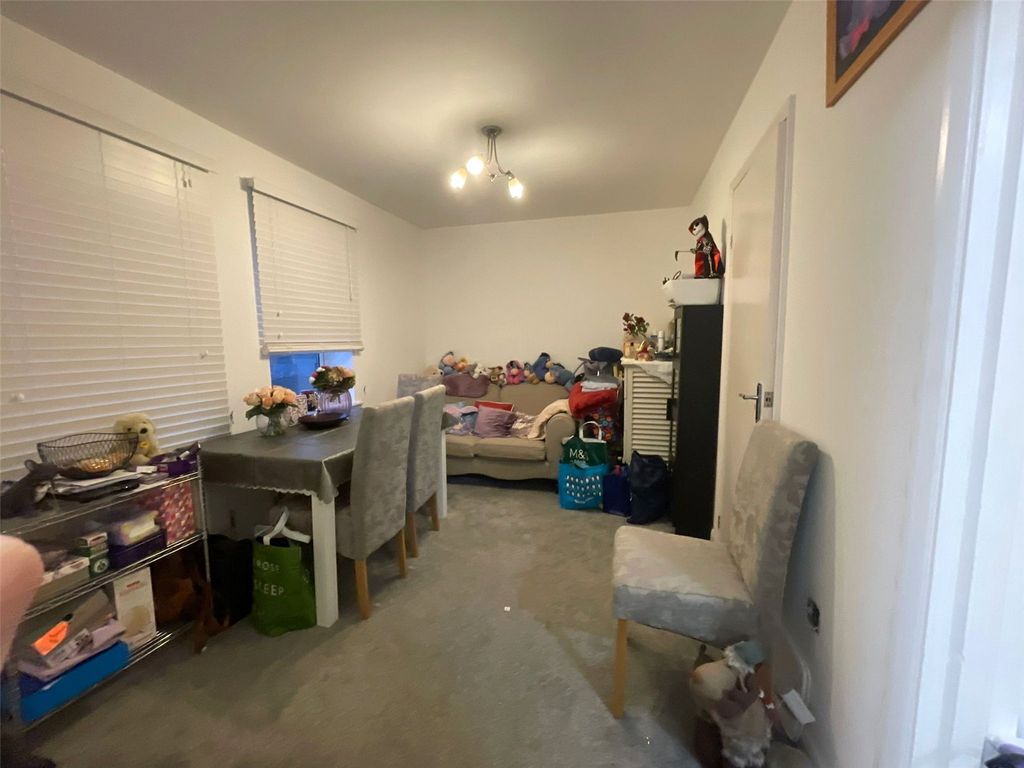 Property photo 3 of 9 Picture No. 11