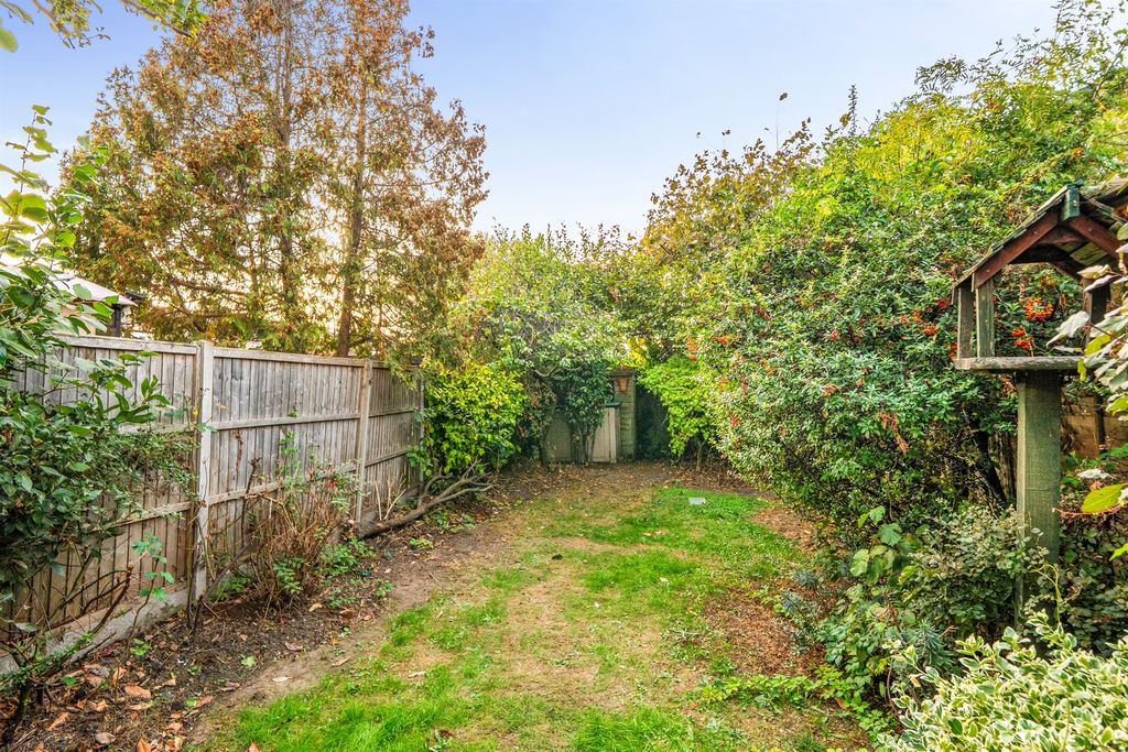 Property photo 2 of 12