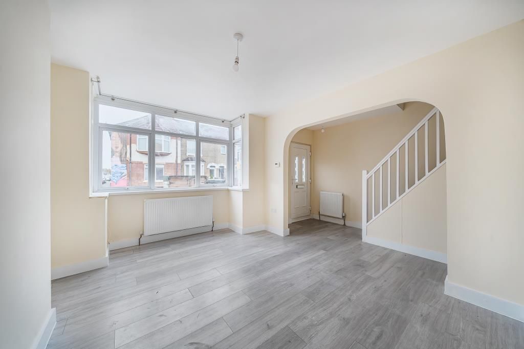 Property photo 2 of 18 Reception