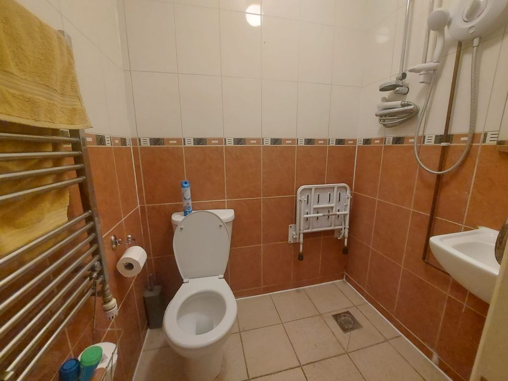 Property photo 3 of 3 Gallery