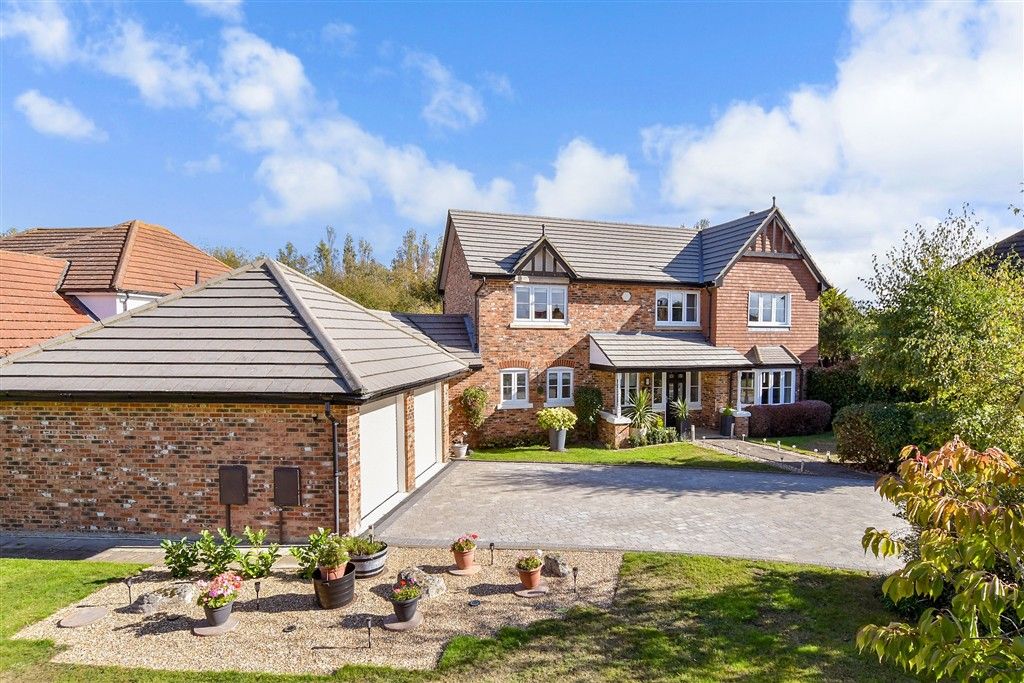 Property photo 2 of 15 External (Web)