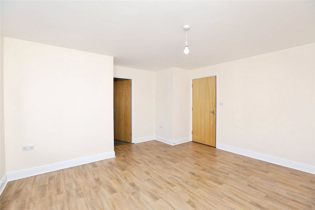 Property photo 2 of 24 Living Room