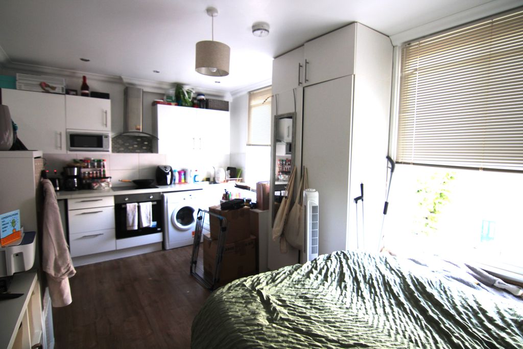 Property photo 2 of 4