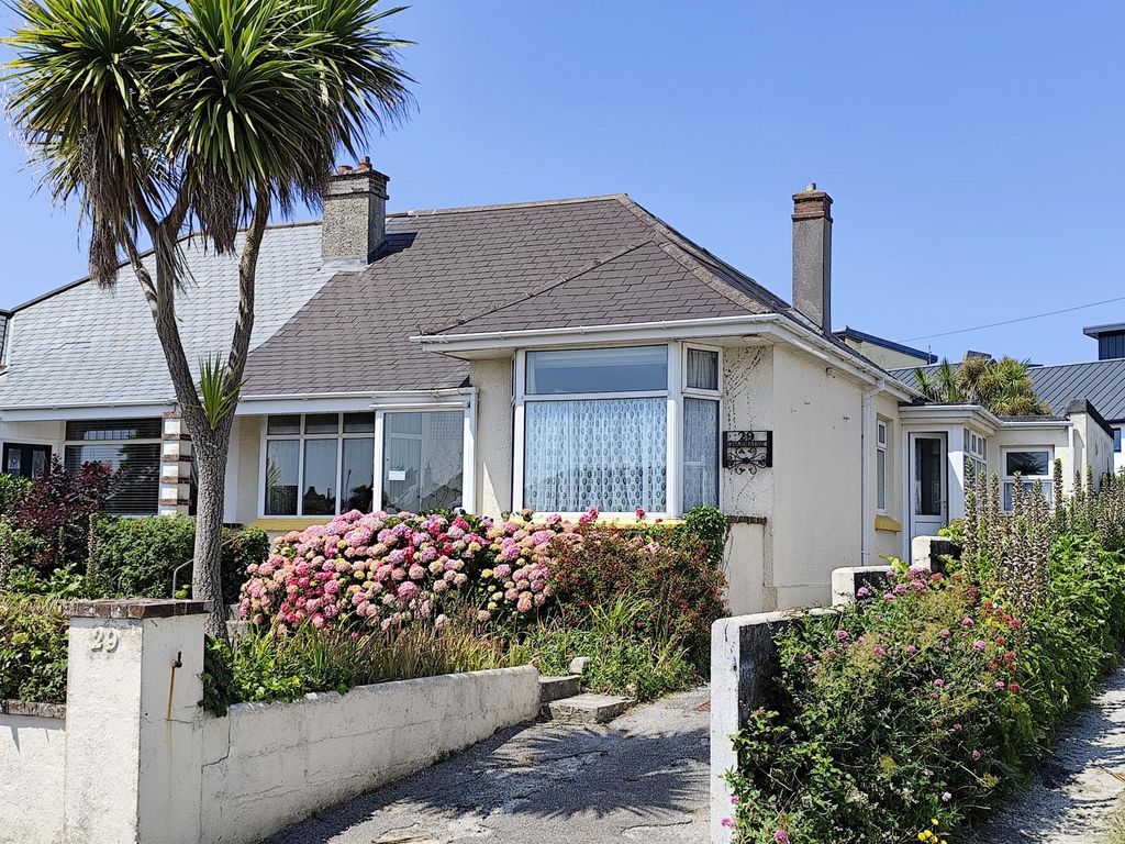 Property photo 1 of 15 External