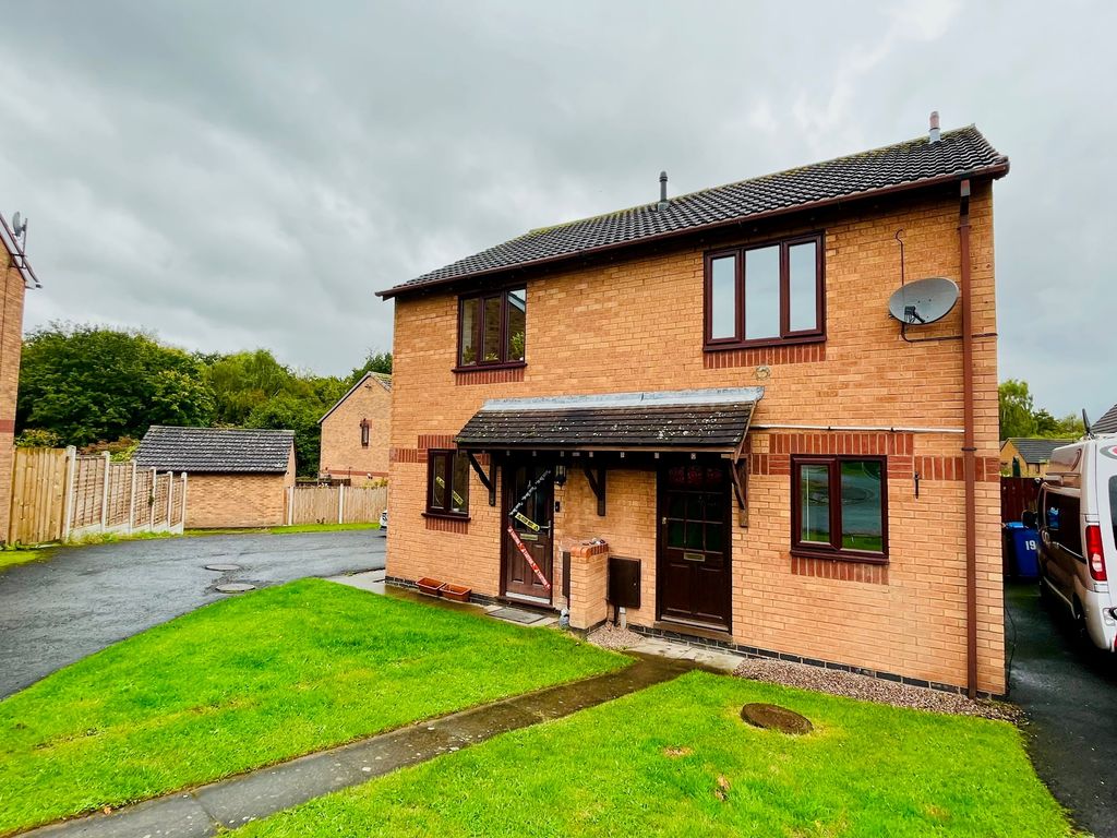 Property photo 1 of 13