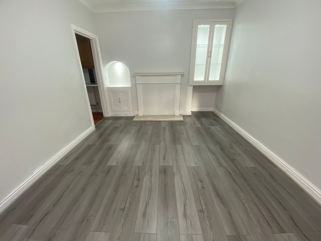 Property photo 3 of 15 Bedroom